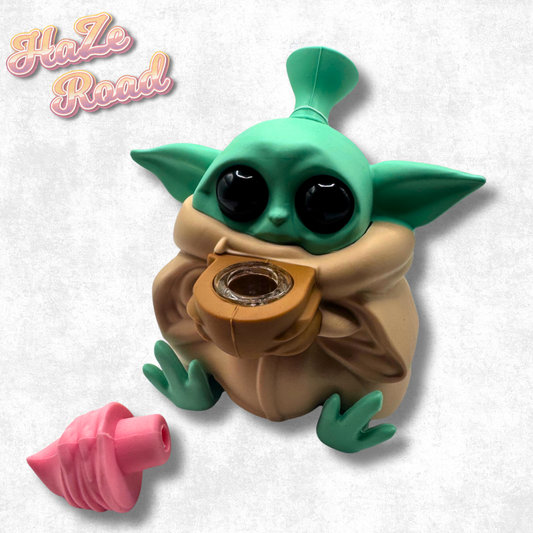 5" Baby Yoda Silicone Bong (Brown Cloak)